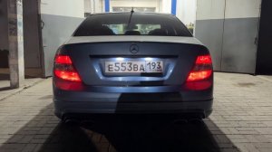 MERCEDES BENZ C-Class W204 engine M271. Сочный выхлоп. Выхлоп на заслонках. Управляемый выхлоп.