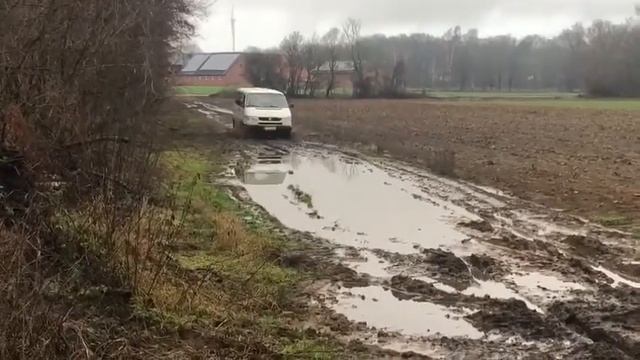 VW T4 2.5 TDI Syncro Offroad смотреть онлайн