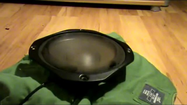 TEST DE BASS EN BOCINA SIN CAJA смотреть онлайн