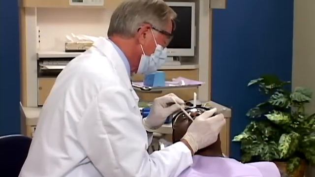 Dentist - Cracked Tooth Crown Procedure смотреть онлайн