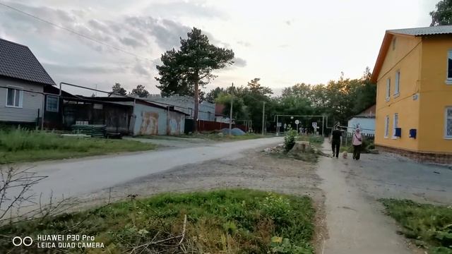 Асбест, гуляя по ул п. Черемша смотреть онлайн