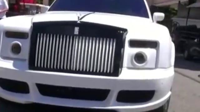 1200HP Bugatti Veyron Super Sport Pur Blanc + Mansory Rolls Royce Drophead! zoom смотреть онлайн