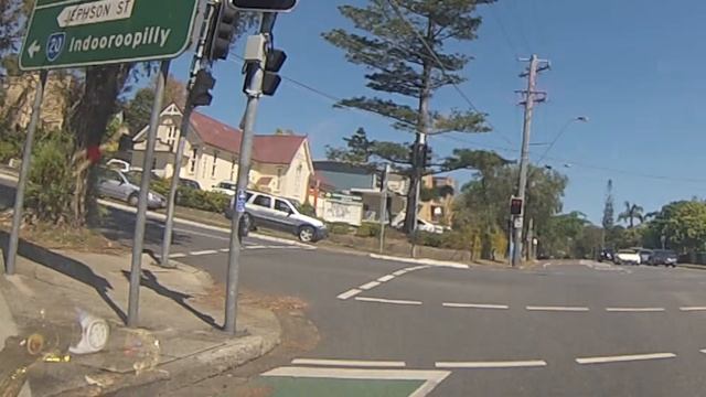 WTF: 1980 Porche 924 Edition смотреть онлайн