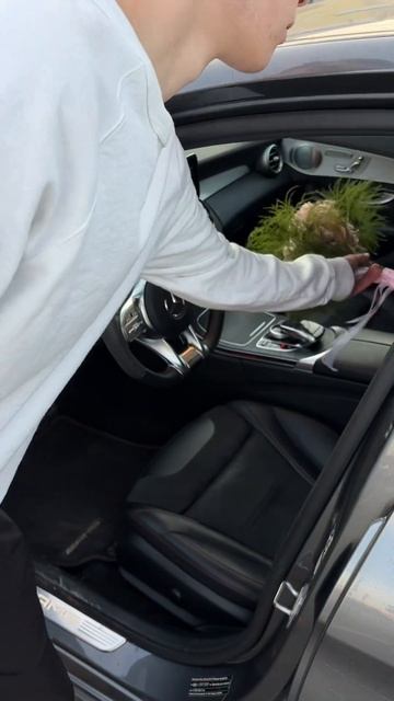 Ты знаешь, кому отправить смотреть онлайн