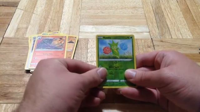 Pokémon: 2x Darkness Ablaze Booster Packs with Bonus Sword & Shield Booster Packs смотреть онлайн