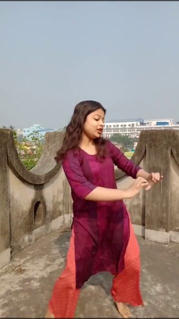 Young Girl Amazing Hot Dance Romantic Dance смотреть онлайн