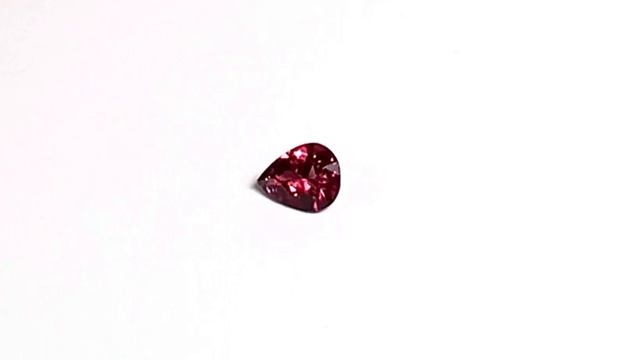 Природный Рубеллит №92 (3,91ct / Very High Quality / VS / Certified By MSU)