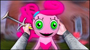 НЕЗАКОННЫЕ Эксперименты над МАМА ДЛИННЫЕ НОГИ из Хаги Ваги 2 в VR!