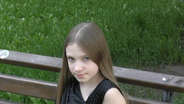 Photomodel LISA Video MIF Production