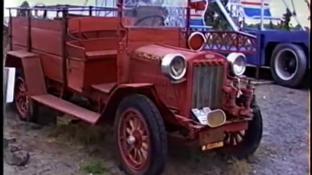 Redmond, Oregon Auto Museum (Cord Automobile) смотреть онлайн