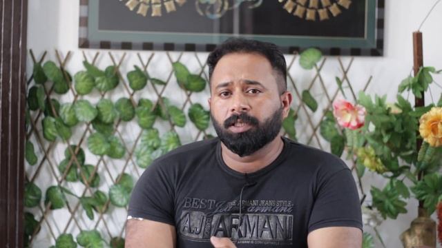 Ak47 Vs M16 Which Gun Is Better To Buy смотреть онлайн