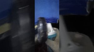 Снятие скотча и наклеек с ЛКП авто с помощью тапочка