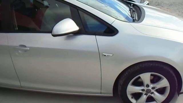 Opel Astra SW 1.7 CDTI смотреть онлайн