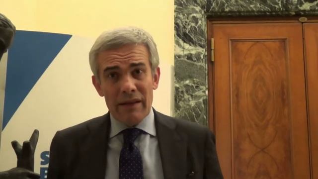 intervista a LUCA FERRARI, AD di HARPACEAS смотреть онлайн