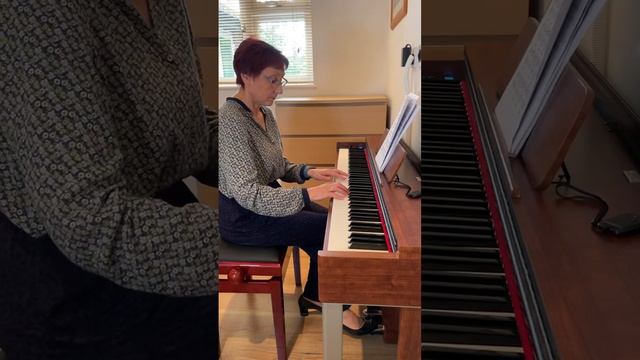 PRIMI PASSI. Исполняет студентка моей премиальной программы по фортепиано с нуля Наталья смотреть онлайн