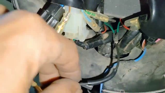 cara pasang lampu sen raning dan intalasi kabel nya смотреть онлайн