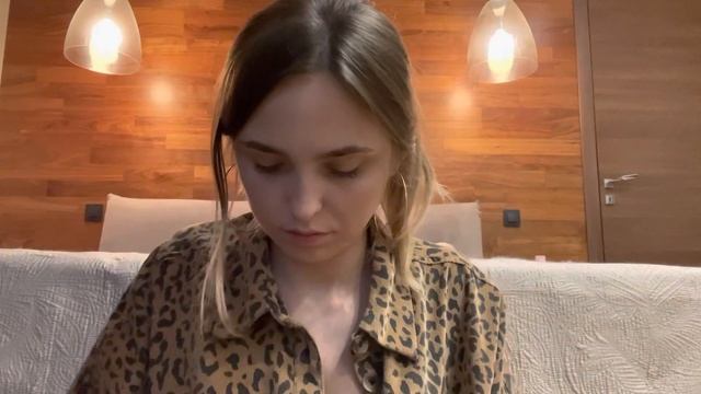 ASMR/АСМР - Что в моей сумке?/Шепот смотреть онлайн
