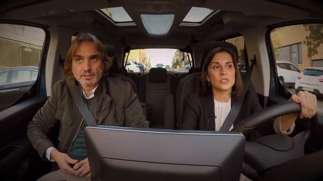 Entrevista con Paula Vicente, Directora de Marketing de Opel España abordo del nuevo Opel Combo Lif смотреть онлайн