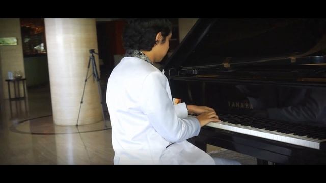 Queen - Love of My Life By Rafi Ansi (Piano Cover) смотреть онлайн