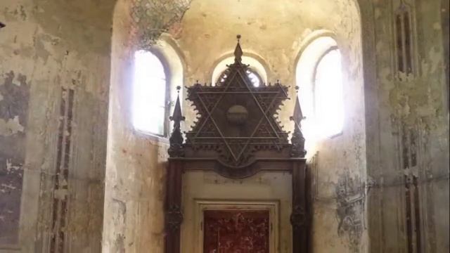 Goodbye Komarom: A Story Of Hungarian Jewish Escape To Palestine