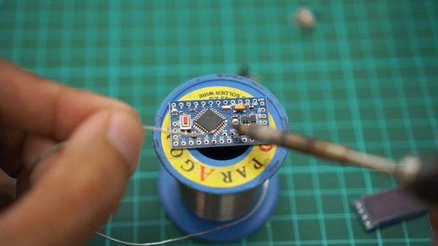 Masker Digital LCD Dengan Arduino - BEETRONA.COM смотреть онлайн
