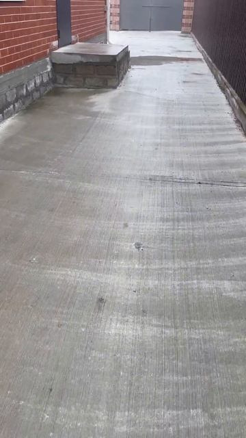 Легендарный двор на 5млн просмотров #youtube #top #shortsvideo #shortvideo #топ #tiktok смотреть онлайн