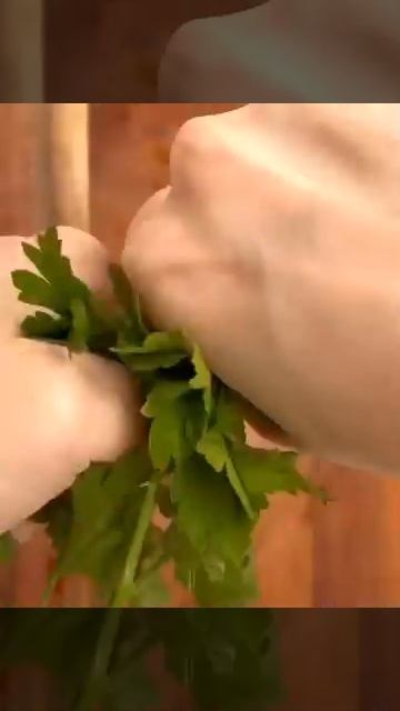 Жареный чесночный хлеб 😍 смотреть онлайн