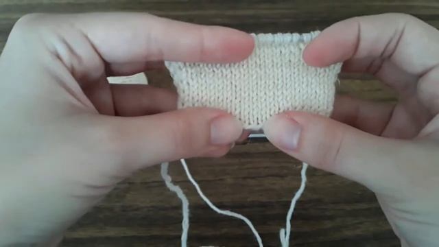 Классический и норвежский (фабричный) способ набора петель спицами/set of loops with spokes смотреть онлайн