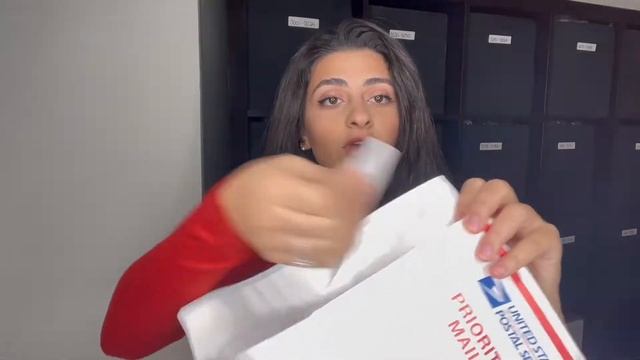 sold an item online? awesome! here's how to ship it -- Poshmark, Depop | second hand reselling смотреть онлайн
