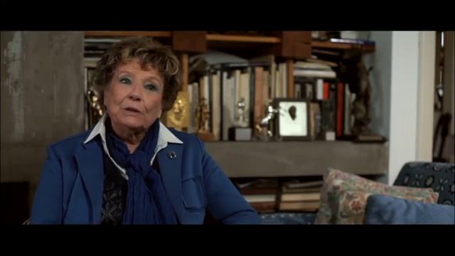 Dacia Maraini online in Biblioteca con Dalia Bighinati смотреть онлайн