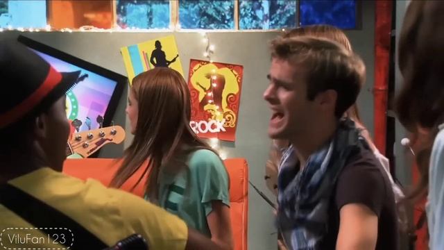 Violetta - Come And Sing (Ven Y Canta) Music Video