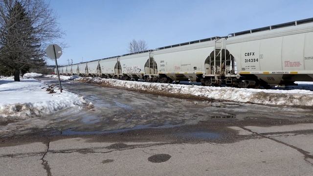 That guy TOOK My Spot As More Hoppers Head South From Out Of Storage! #4k #trains | Jason Asselin смотреть онлайн