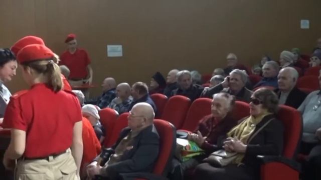 Дети войны Вручение юбилейных нагрудных знаков РДК Абан 23 12 2019 смотреть онлайн