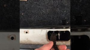 Не открывается багажник с тросика ланос