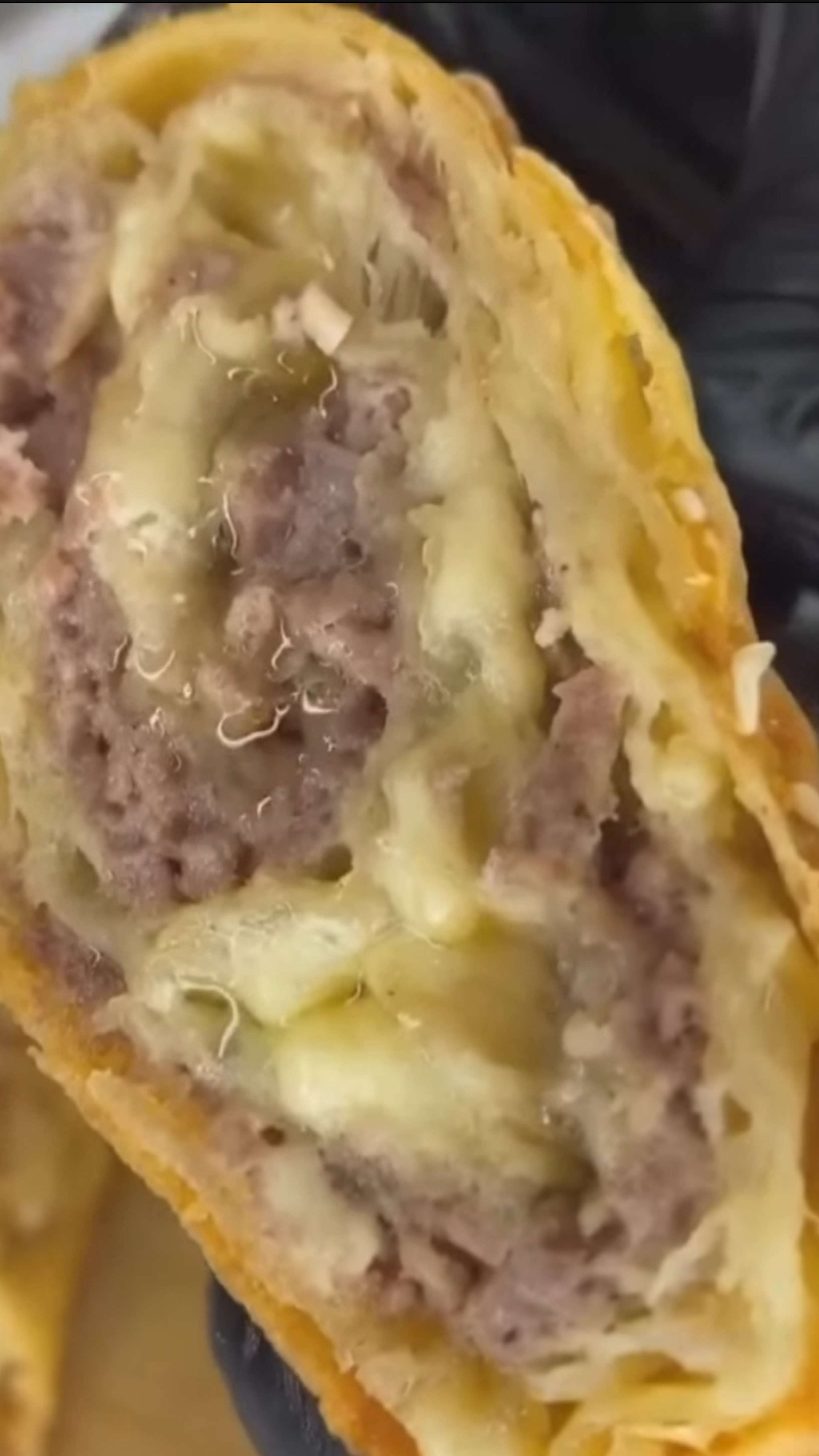 Мясной рулет из лаваша 2025