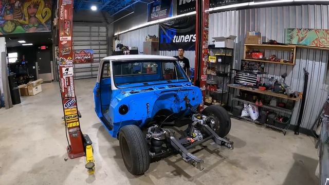 '72 C10 + Supercharged LS + GSI Chassis Swap - Slammed C10 Chevy Ep. 1 смотреть онлайн
