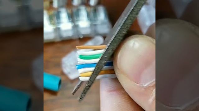 Опрессовка коннектора CAT7 смотреть онлайн