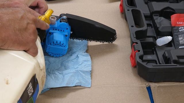 Sainlogic 6 Inch Mini Chainsaw смотреть онлайн