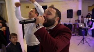 Артур Межлумян поет