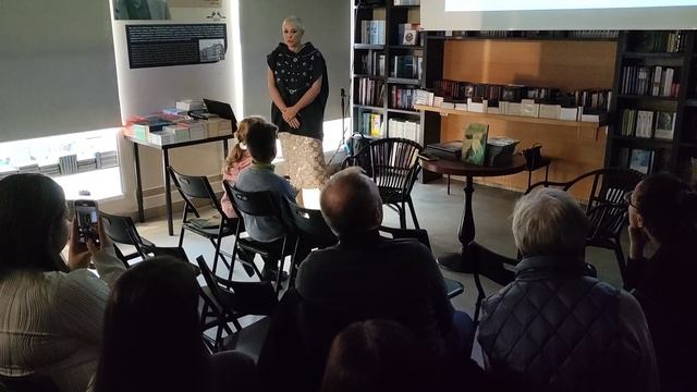 Творческая встреча и презентации книги «Летучий пес» Юлии Кушнир - писателя и автора детских книг