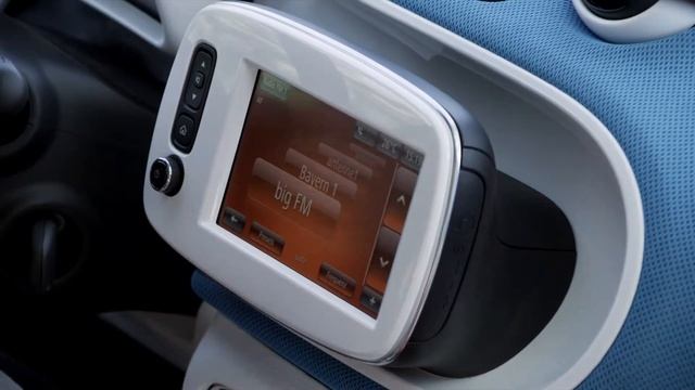 World premiere of the new smart fortwo and forfour смотреть онлайн