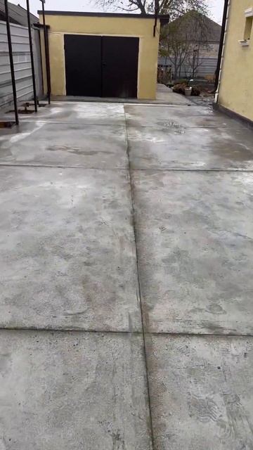 Забетонировали еще один двор в Михайловске #youtube #shortvideo #top смотреть онлайн