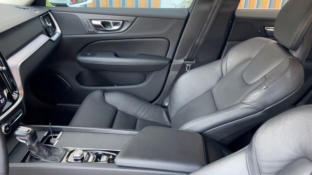 【台新汽車】ep.556 2019 VOLVO V60 T4 Momentum 一手車 原版件 跑7萬9 里程保證 新車保固中 смотреть онлайн