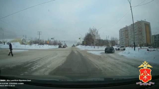 В Прокопьевске по материалам «Мобильного патруля» полицейские привлекли водителя смотреть онлайн