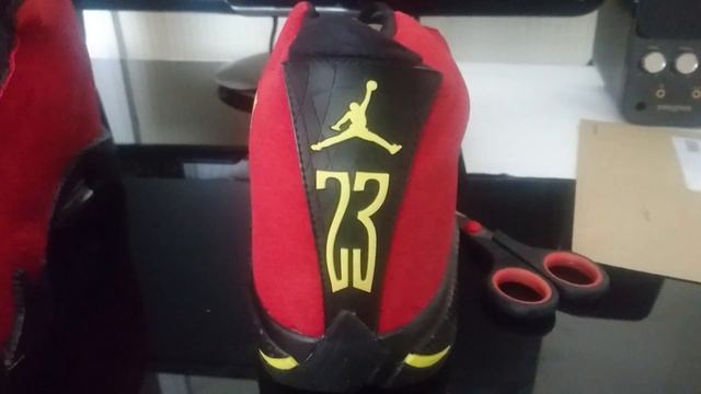 DHGate Jordan 14 Ferrari смотреть онлайн