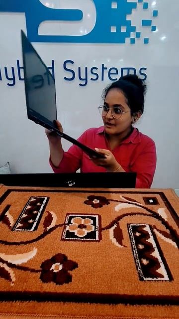 Lenovo ThinkPad X1 Carbon 7th Gen, Ultrabook, Core I7, 16GB RAM, 256GB SSD, 14