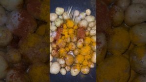 ЖАРЕНЫЙ МОЛОДОЙ КАРТОФЕЛЬ НА СКОВОРОДЕ.  FRIED BABY POTATOES.