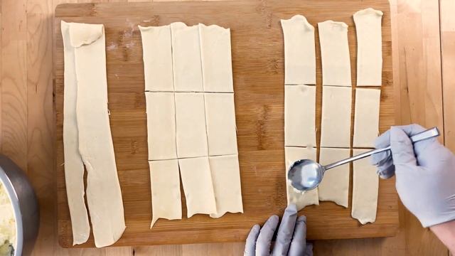 JAM & CHEESE MINI ROLLS смотреть онлайн