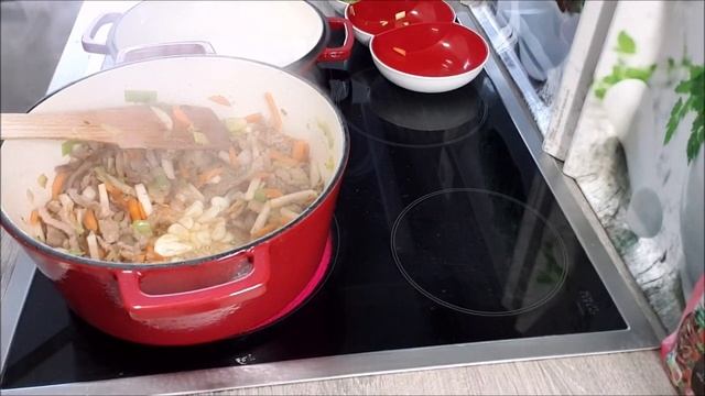 Мясо с овощами и терияки соусом с рисом !Быстрый обед!Домашняя еда Кухня Рецепты смотреть онлайн