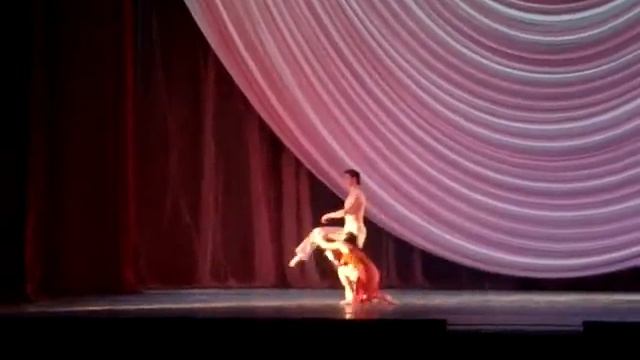 BAREKAMUTYUN ansambl Arman Julhakyan & Anna Baghdasaryan DOROGA смотреть онлайн